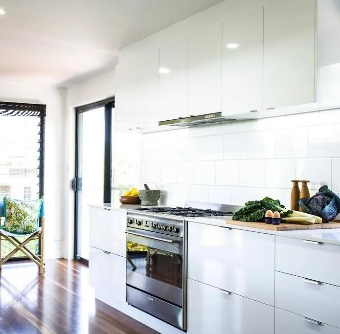 The Retreat, Family Home ~ Pool & Quiet Location Sunshine Beach Holiday home